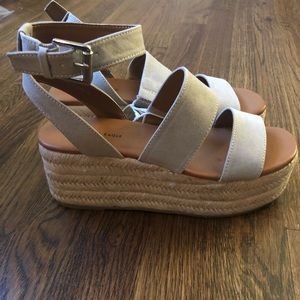 American Eagle Espadrille Wedge - NWT